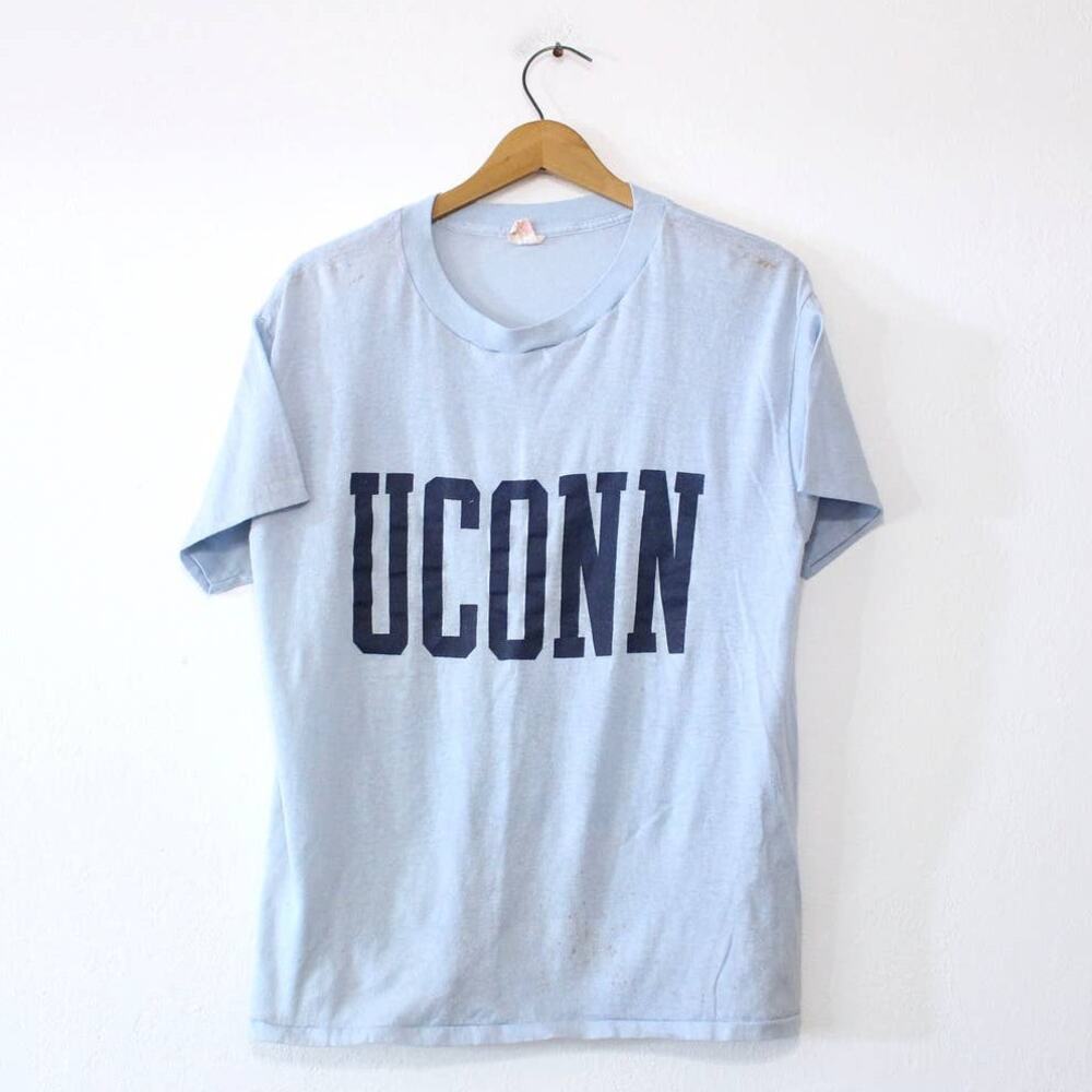 Vintage University of Connecticut Huskies UCONN T Shirt XL